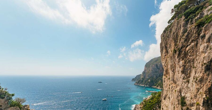 From Naples: Gulf of Naples & Capri Sightseeing Boat Tour - Timing and the return: why the late afternoon matters