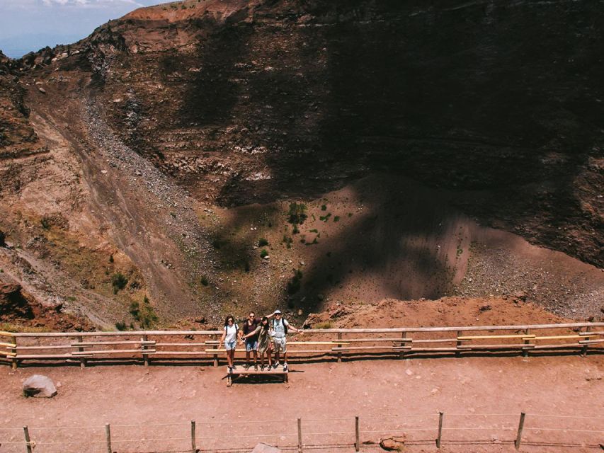 From Naples: Mount Vesuvius Transfer with Entry Tickets - Your crater hike and what 1.5 hours really feels like
