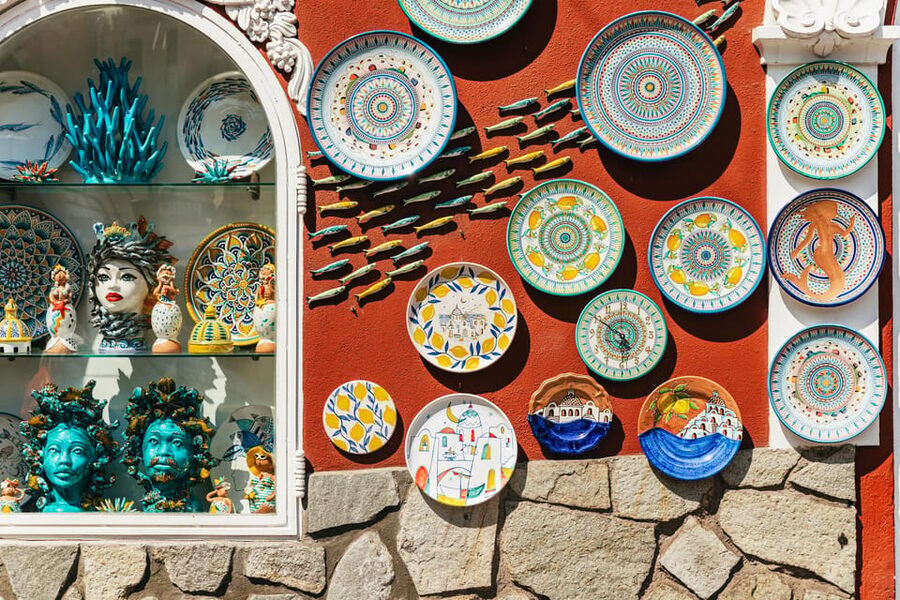 From Naples: Positano and Amalfi Boat Tour with Drinks - Amalfi Maritime Republic: Your 2 Hours to Wander