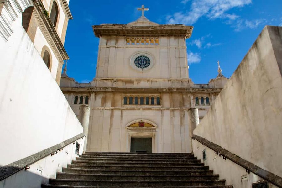 From Naples: Sorrento, Positano and Amalfi Full-Day Tour - Guide and driver quality: what the day depends on