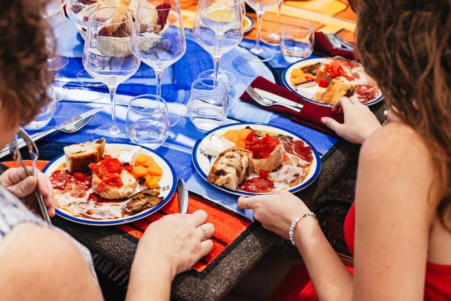 From Naples: Wine Tasting Tour on Vesuvius Slopes with Lunch - Key things I’d highlight before you go