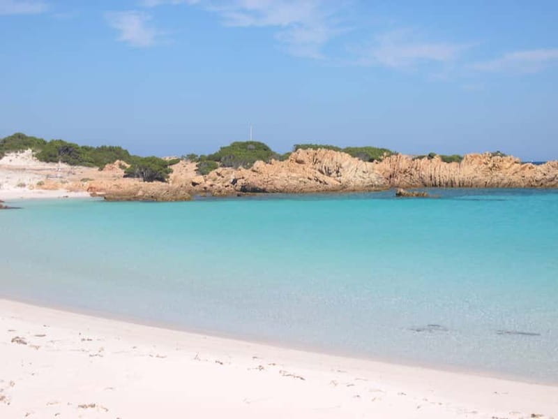 From Palau: 4 stops boat tour to La Maddalena archipelago - The live guide and group format: what it feels like day to day