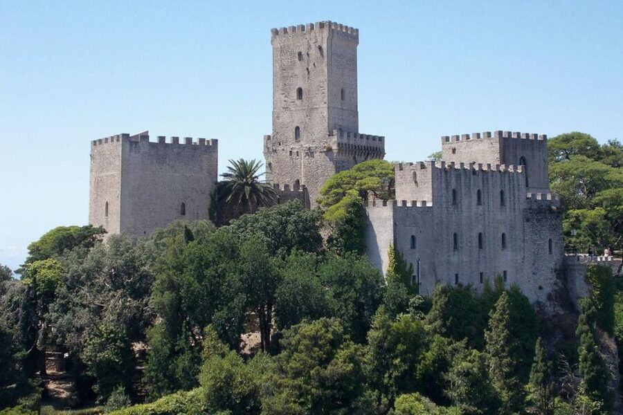 From Palermo: Erice, Salt Pans, and Segesta Day Trip - Who this day trip suits best