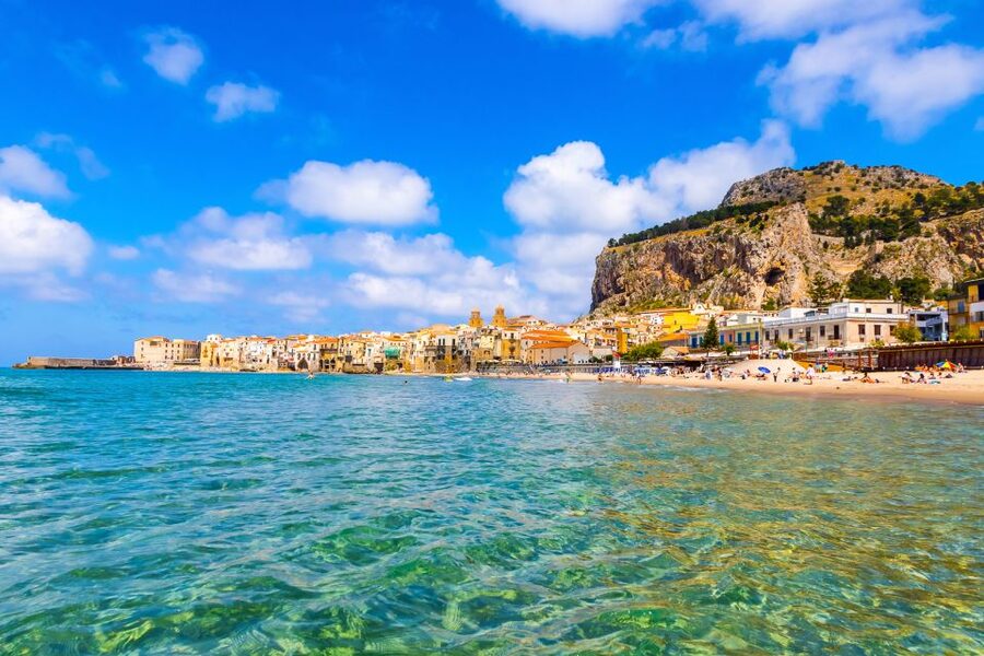From Palermo: Monreale and Cefalù Half-Day Trip - Cefalù North Coast Arrival: What Changes Once You Hit the Sea
