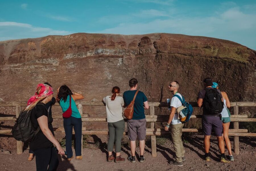 From Pompeii: Mount Vesuvius Guided Tour with Transfer - Who this tour suits best