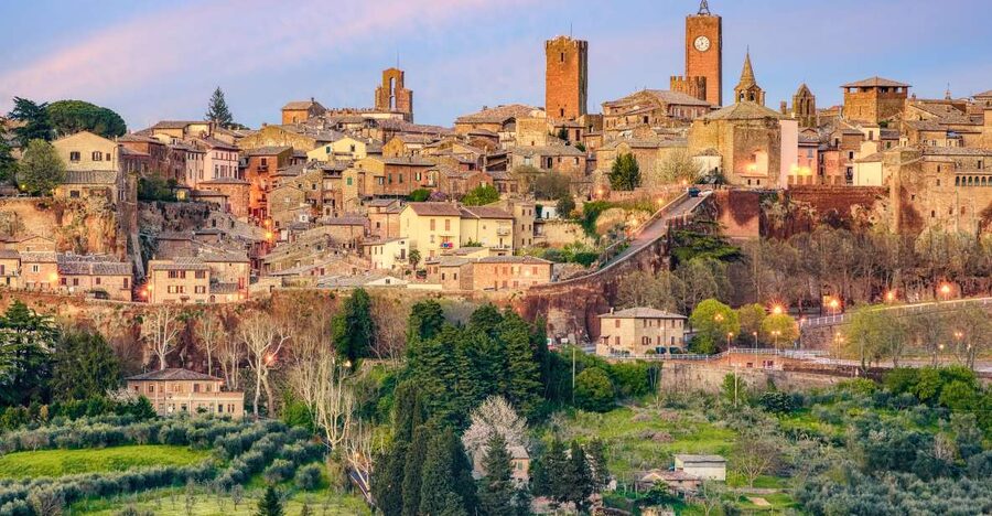 From Rome: Bagnoregio & Orvieto Day Trip with Wines & Lunch - Orvieto: Cathedral views, Underground intrigue, and smart free-time choices