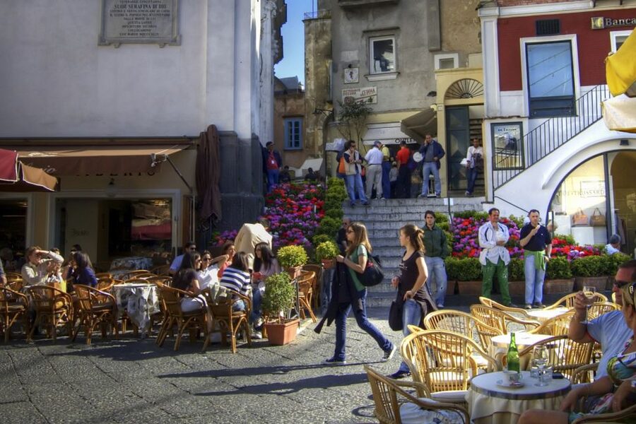 From Rome: Capri Island Day Trip - Capri free time: how to spend about 5.7 hours like a local