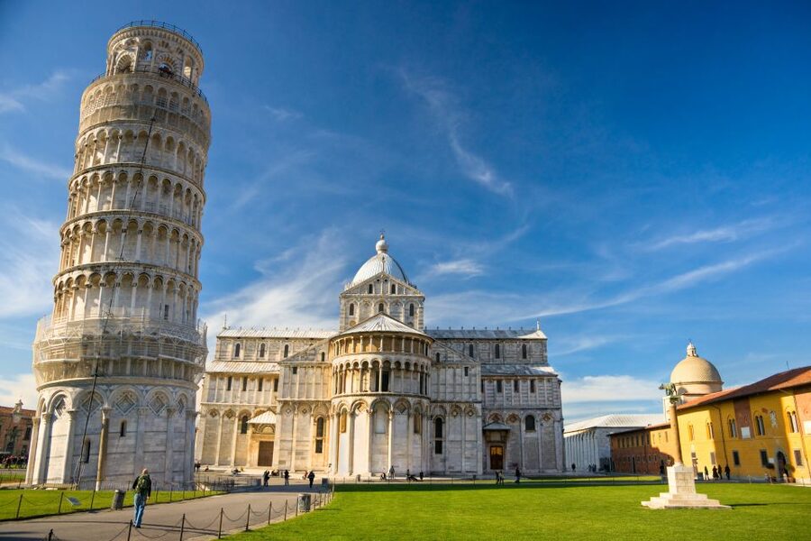 From Rome: Discover Florence and Pisa in a Full-Day Tour - What the Assistant and Guides Change in Real Life