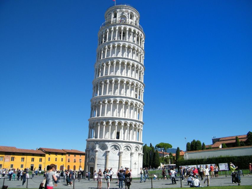 From Rome: Discover Florence & Pisa in a Full-Day Trip - Florence in 2.5 Hours: Duomo Area, Ponte Vecchio Views, and Shopping Time
