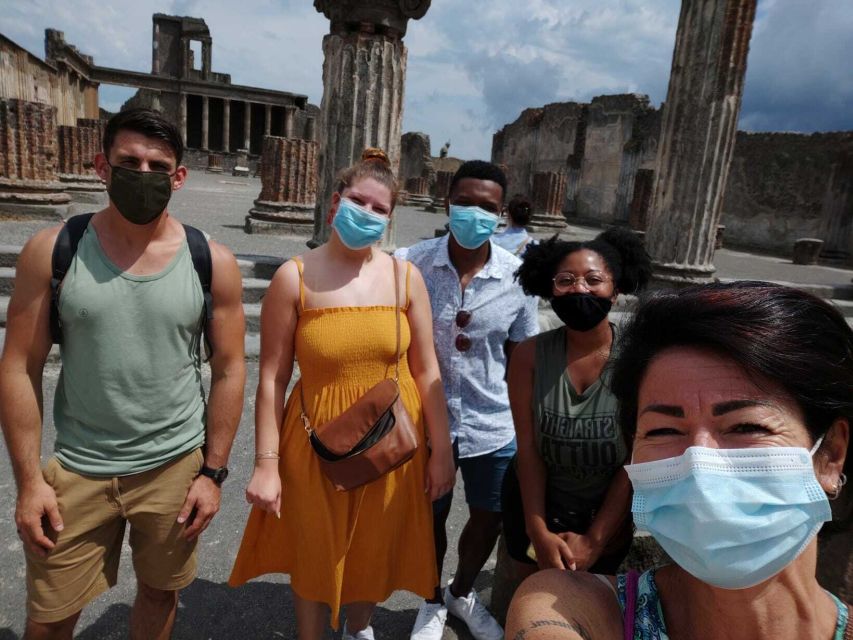 From Rome: Pompeii All-Inclusive Tour with Live Guide - Getting in fast: what skip-the-line entry changes for your day