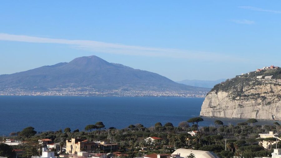 From Rome: Pompeii, Positano and Amalfi Coast Day Trip - Who should book this day trip (and who should skip it)