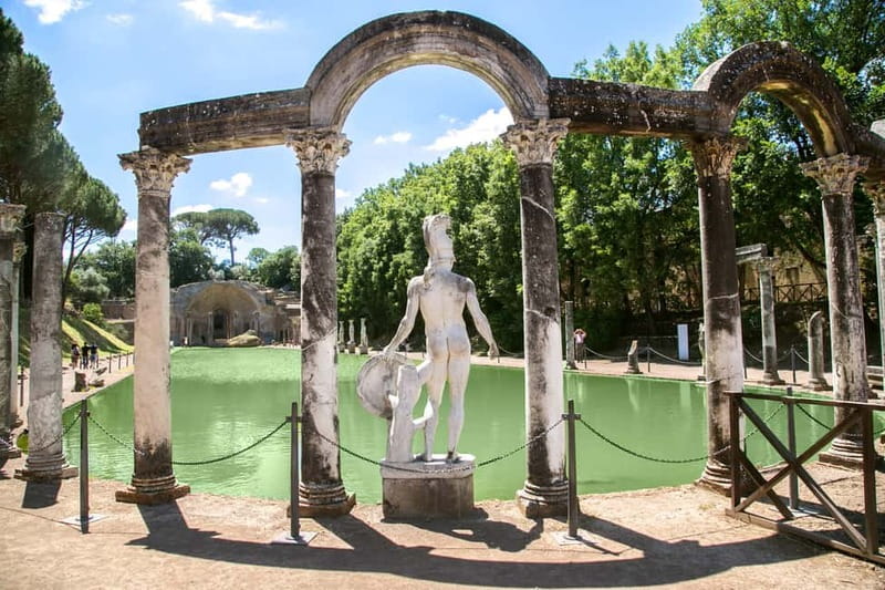 From Rome: Villa D'Este and Hadrian's Villa Tivoli Day Tour - How the Guided Format, Headsets, and Group Size Help
