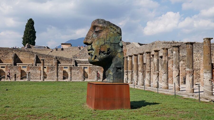 From Salerno: Pompeii Guided Walking Tour - From Salerno to Pompeii, the ride that protects your day