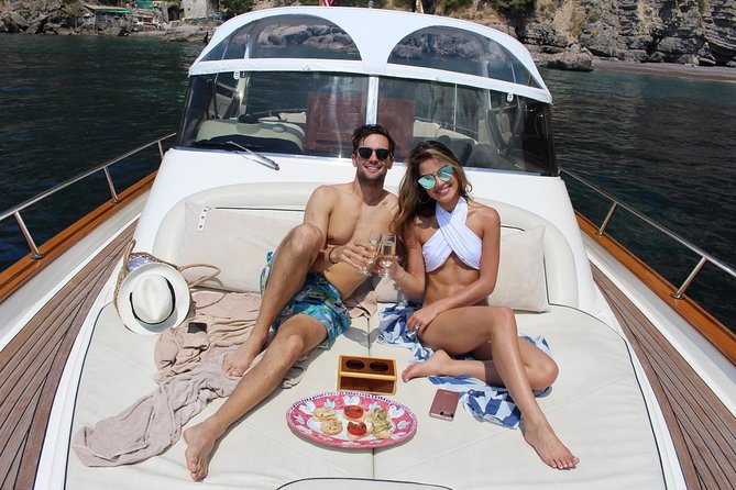 From Salerno: Small Group Amalfi Coast boat tour with stops in Positano & Amalfi - On-board comfort: what’s included (and what that means in real life)