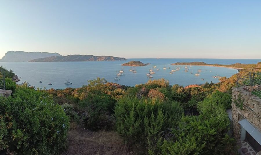 From San Teodoro: Tavolara Archipelago Grand Tour - The boat ride rhythm: RIB feel, multiple swim breaks