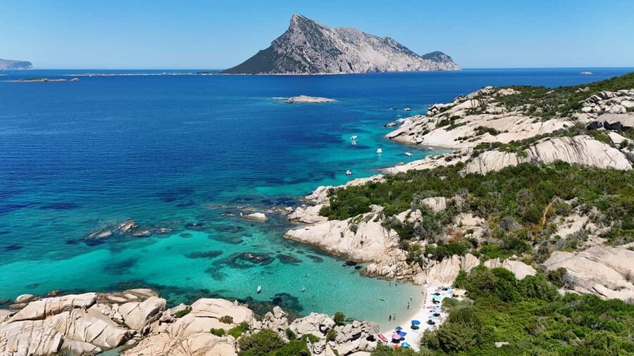 From San Teodoro: Tavolara Archipelago Grand Tour - Getting on board at La Cinta, and how to avoid missing the boat