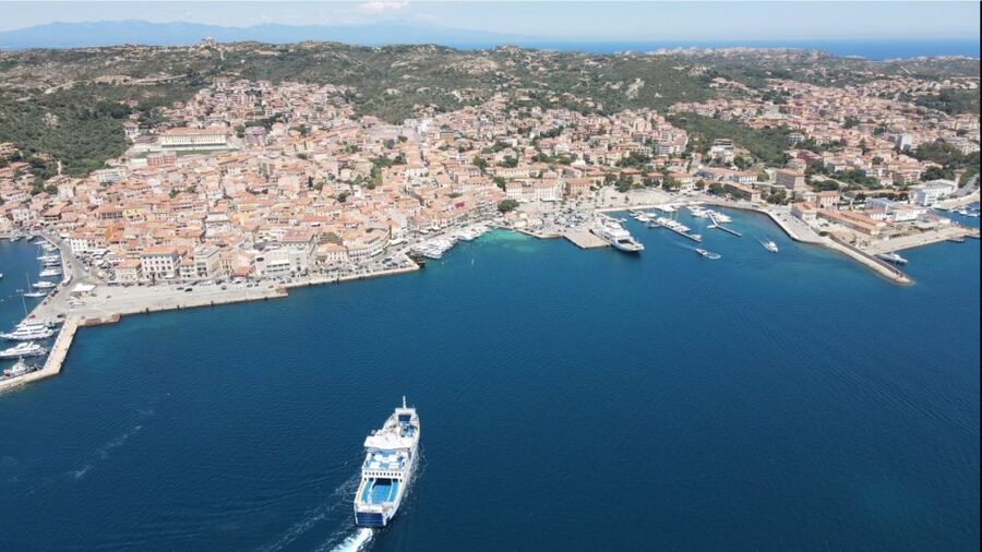 From Santa Teresa Gallura: La Maddalena Full-Day Boat Tour - Price and value, plus the cash landing fee you must plan for