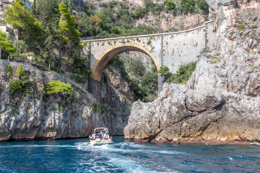 From Sorrento: Amalfi Coast Full-Day Trip by Boat - Cruising the “in-between” sights: Nerano, Tordigliano, and the Li Galli moment