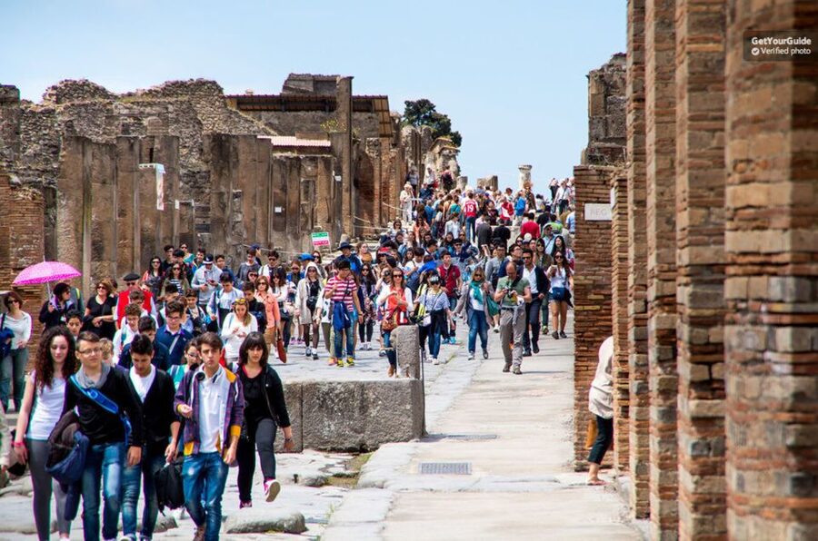 From Sorrento: Pompeii Ruins All-inclusive Guided Tour - Key Things You’ll Notice on This Pompeii Tour