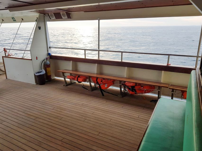 From Sorrento: Positano and Amalfi Day Cruise - Boat comfort, crew support, and what to pack for a day like this
