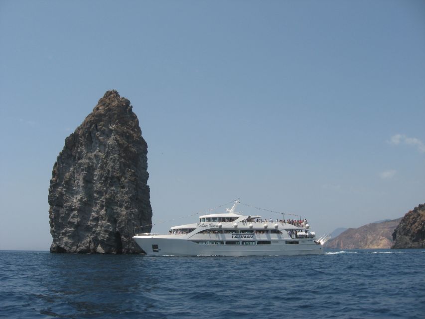 From Taormina: Lipari and Vulcano Mini Cruise Aeolian Tour - Vulcano in 2 hours: black beach time and optional volcano views