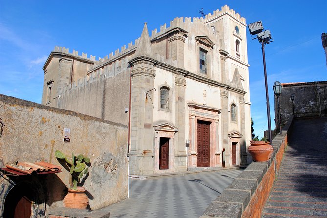 From Taormina: Private/Guided Godfather with appetizer and Pasta - Forza d’Agro’s churches, Vito Corleone escape scene, and Norman castle remnants
