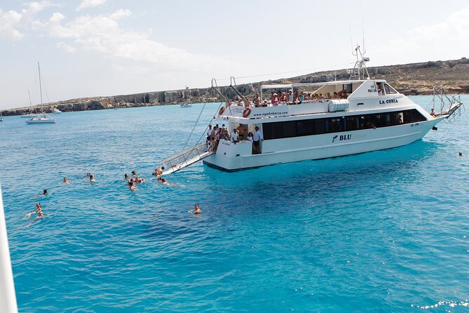 From Trapani: Egadi Islands tour with lunch on board - Favignana Arrival: What You Can Do in About 2 Hours