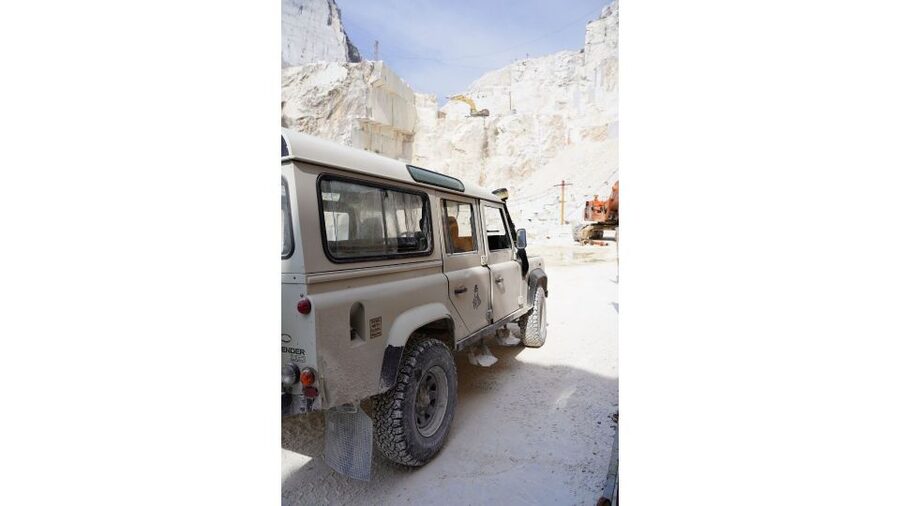 From Tuscany Carrara: Marble Quarries Tour by Jeep - Colonnata stop: photo break, visit, and a guided look around