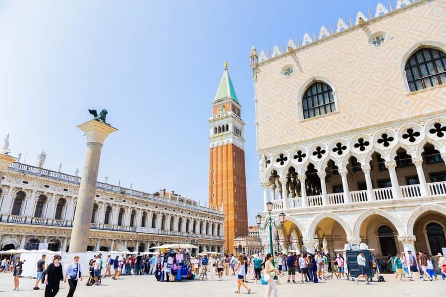 From Venice: Murano and Burano Half-Day Island Tour by Boat - Who Should Book This Tour (and Who Might Prefer Something Else)