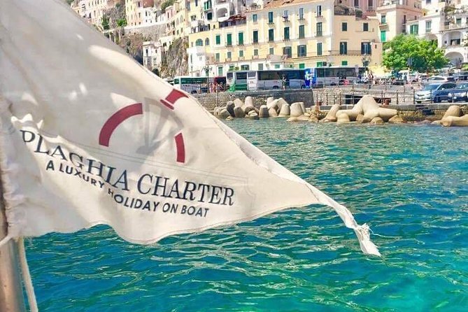 Full Day Capri Island Cruise from Praiano, Positano or Amalfi - The crew makes the difference, especially when timing gets tricky