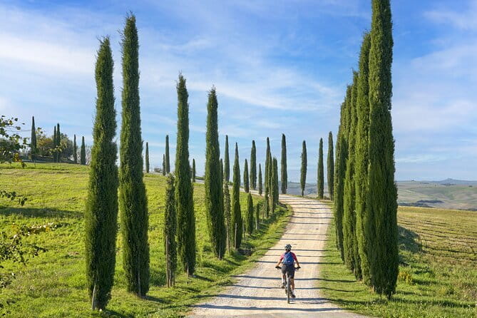 Full Day Tour to Val d'Orcia and Gladiator's Fields with Wines - Price and Value: Is $94.57 a Good Deal?