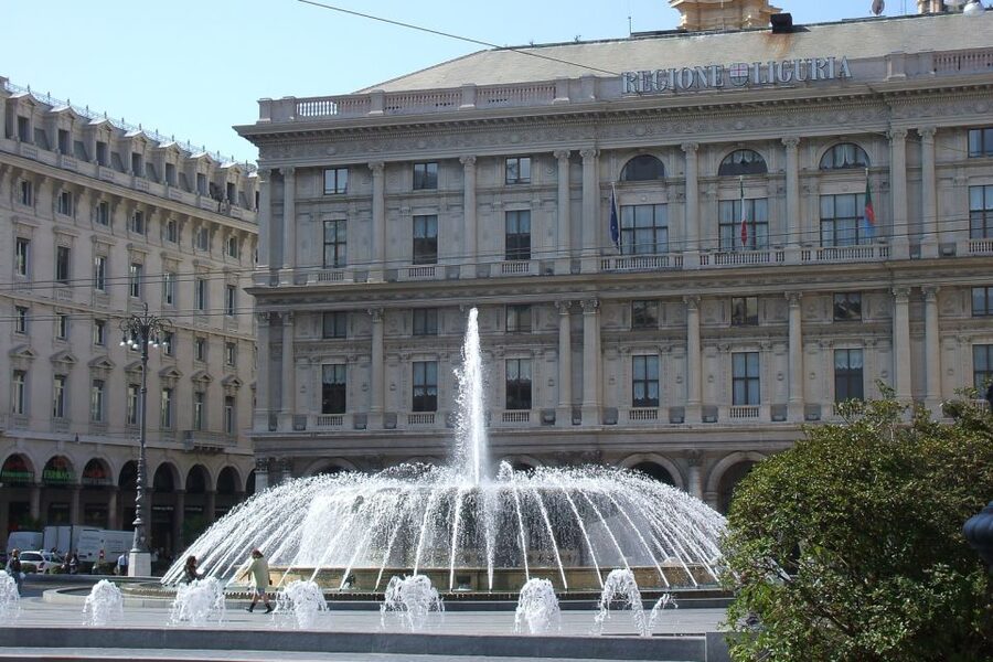 Genoa: 2-Hour Guided Walking Tour of the Historical Center - San Matteo Square: the Doria family’s power in plain sight