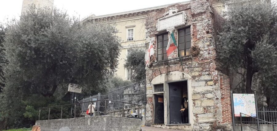 Genoa: Historic Guided Tour of Christopher Columbus' House - What you actually learn inside Casa di Colombo in about 20 minutes