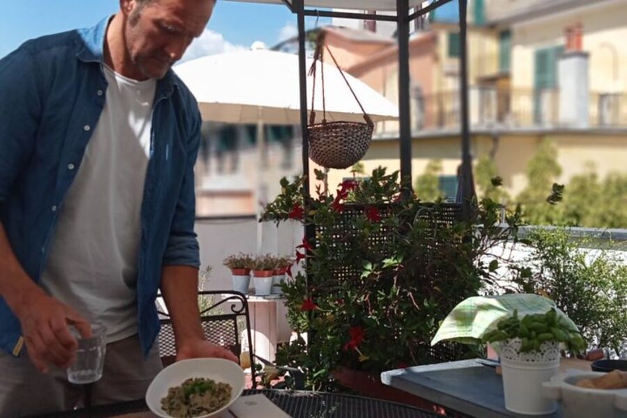 Genova: Homemade Pasta & Pesto Local Chef Class with Wine - Making Pasta Fresca Dough: The Feel, the Tips, the Timing