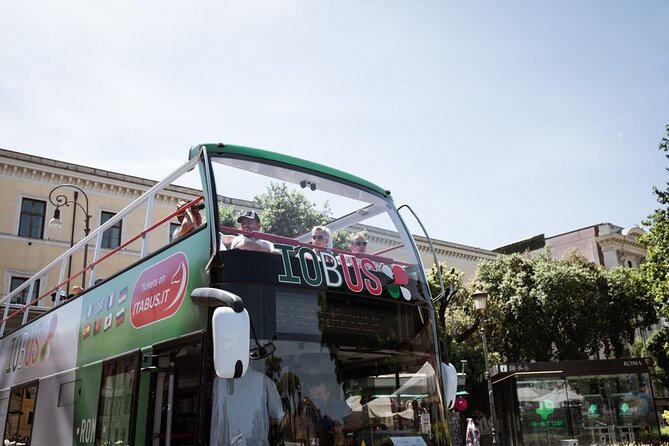 Get-On Get-Off Bus Tour in Rome + FREE APP - What this Rome bus tour gives you, beyond the ride