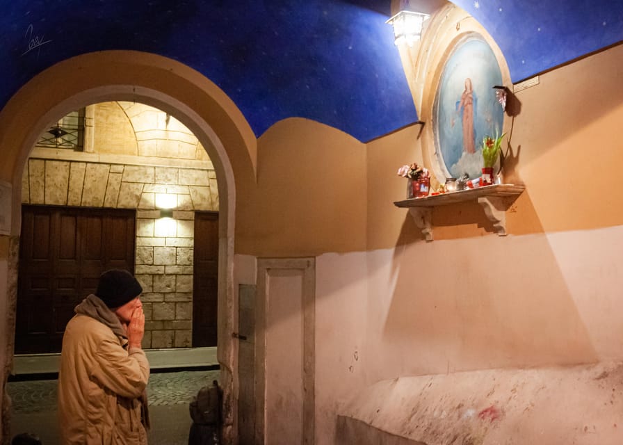 Ghosts, Legends & Mysteries of Rome Tip-Based Walking Tour - Witches, heretics, and the Inquisition-style storytelling