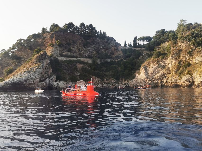 Giardini Naxos: Semi-Submarine Tour to Isola Bella - Timing, crowds, and what can affect your comfort