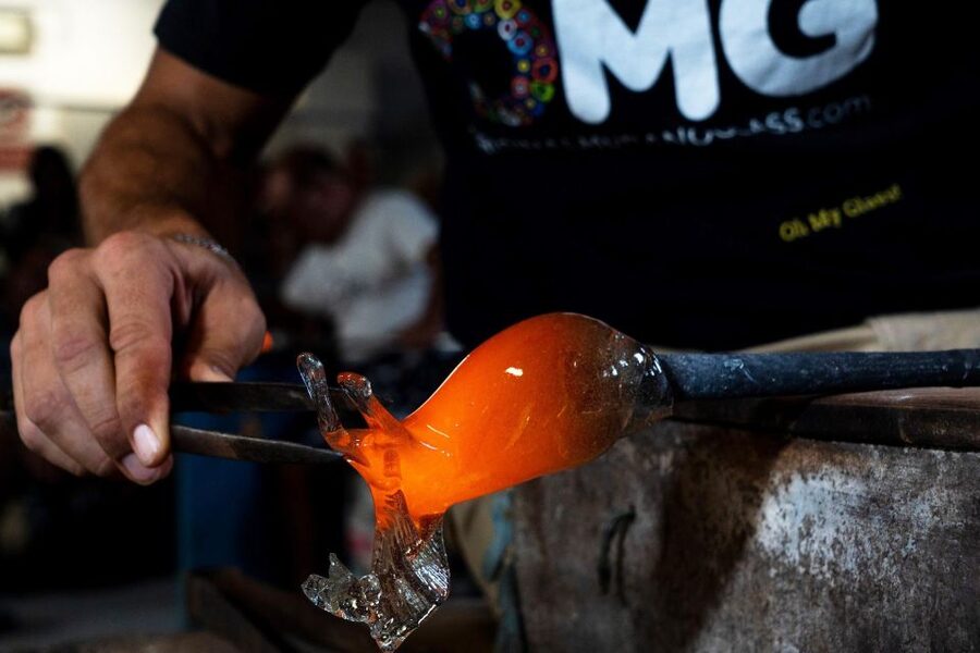 Glass Blowing Show Visit Murano Glass Factory & Showroom OMG - Back in the showroom: 500 square metres to slow down