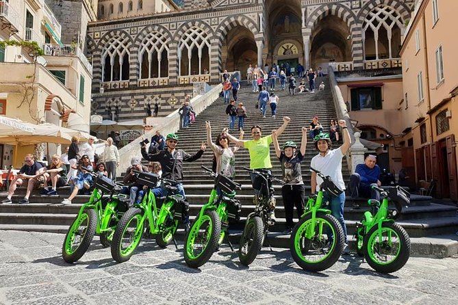 Guided tour of Naples by FAT electric bike - Lungomare Caracciolo: waterfront views without the footsore slog