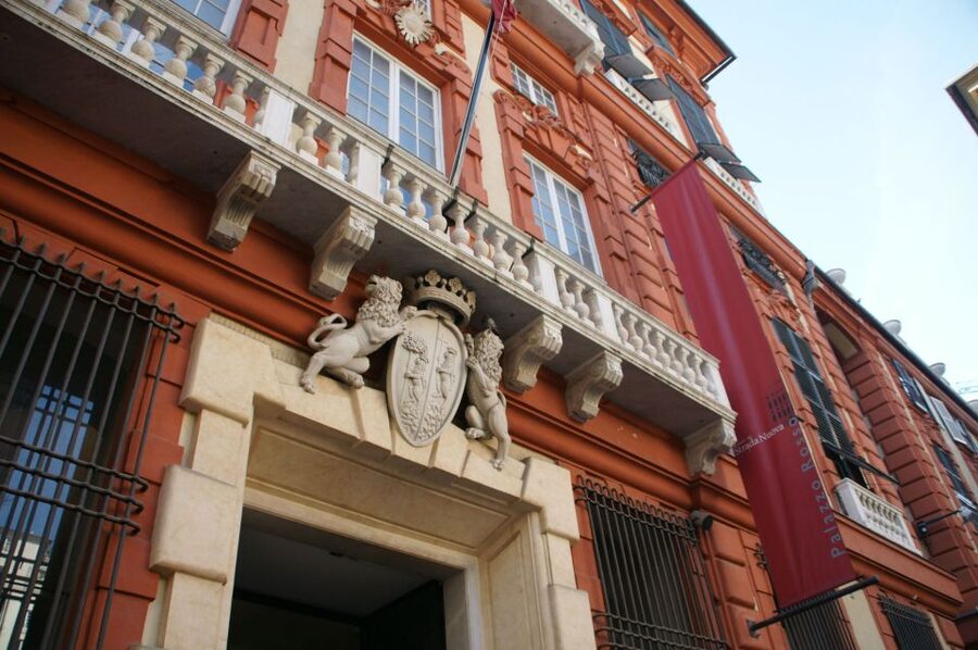 Guided Tour of Rolli Palaces UNESCO Site, Genoa - The bilingual guide factor, and how it affects your pace