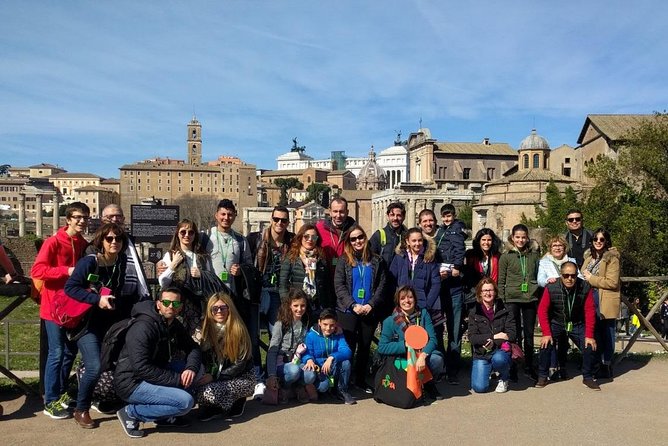 Guided tour of the Colosseum, Roman Forum and Palatine in Spanish - Roman Forum stop: walking the Via Sacra with meaning