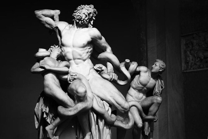 Guided Tour Vatican Museums & Sistine Chapel with Basilica Access - The walk from Piazza Pio XII, and how to avoid heat misery