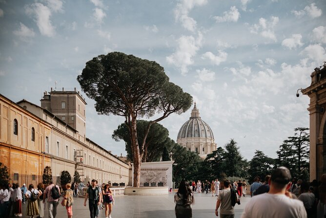 Guided Vatican Museums & Sistine Chapel Skip the Line Tour - Gallery of Maps, Candelabra, and Tapestries: seeing how the Vatican thinks