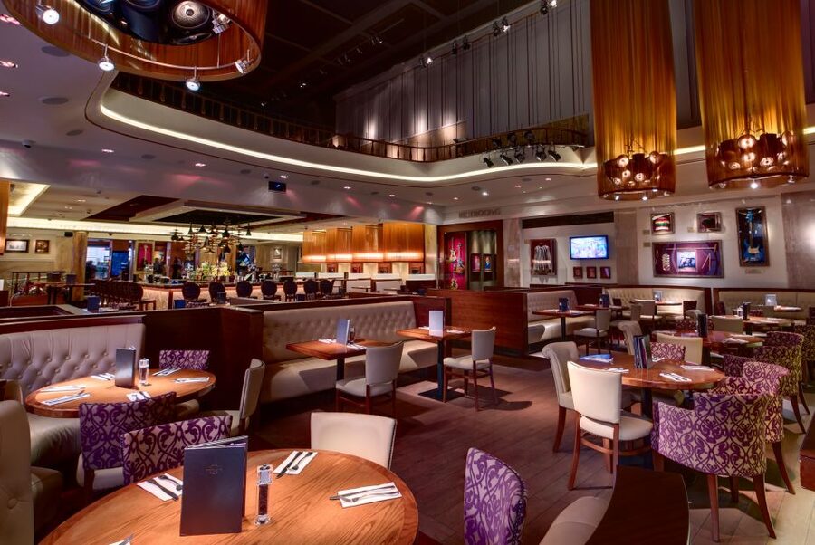 Hard Rock Cafe Florence with Set Menu for Lunch or Dinner - Food that fits Florence: comfort classics done internationally