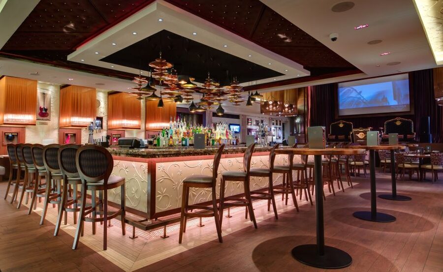 Hard Rock Cafe Florence with Set Menu for Lunch or Dinner - Should you book Hard Rock Cafe Florence with a set menu?