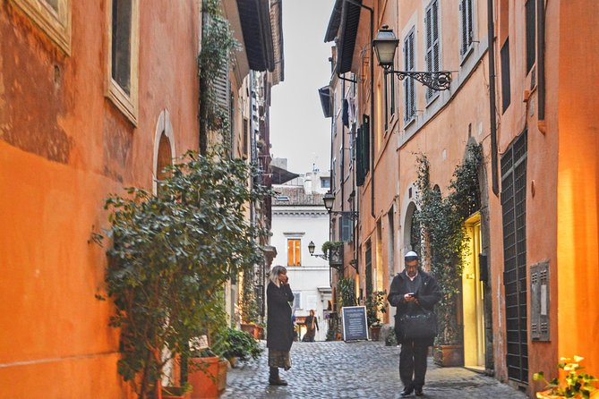 Jewish Ghetto and Campo Dè Fiori By Night Food, Wine and Sightseeing Tour - SantEustachio espresso and gelato: how Romans do coffee
