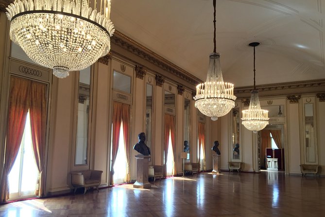 La Scala Theatre and Museum guided experience - Getting Oriented: Meet at La Scala Museum, Then Go Step by Step