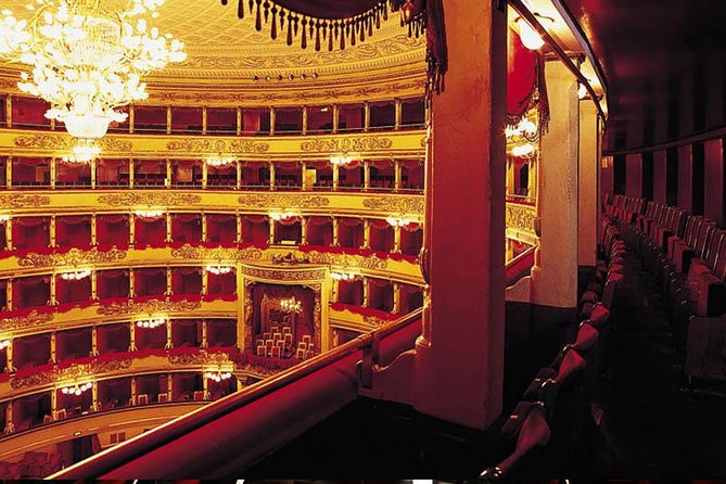 La Scala Theatre and Museum Tour in Milan With Private Guide - Should you go on a “private guide” tour if it is capped at 25 people?