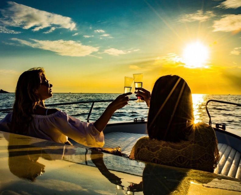La Spezia: Sunset Boat Tour with Aperitivo and Snacks - Torre Scola and the Portovenere approach from the sea
