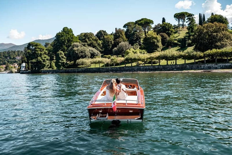 Lake Como: Classic Boat Private Tour - Villa Balbianello from the water is the star every time